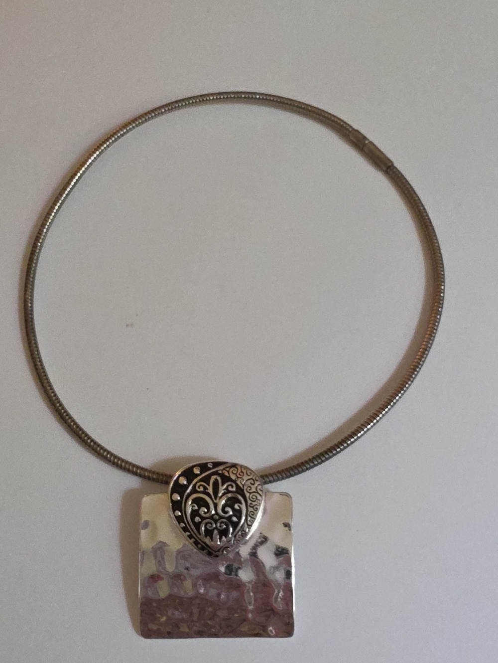 Silver Square Heart Pendant Choker